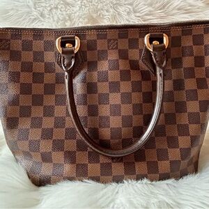 Used Authentic LOUIS VUITTON Saleya PM Tote in Damier Canvas